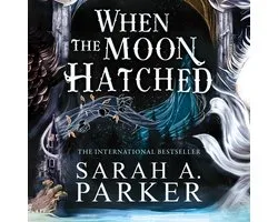 The Moonfall Series- When the Moon Hatched