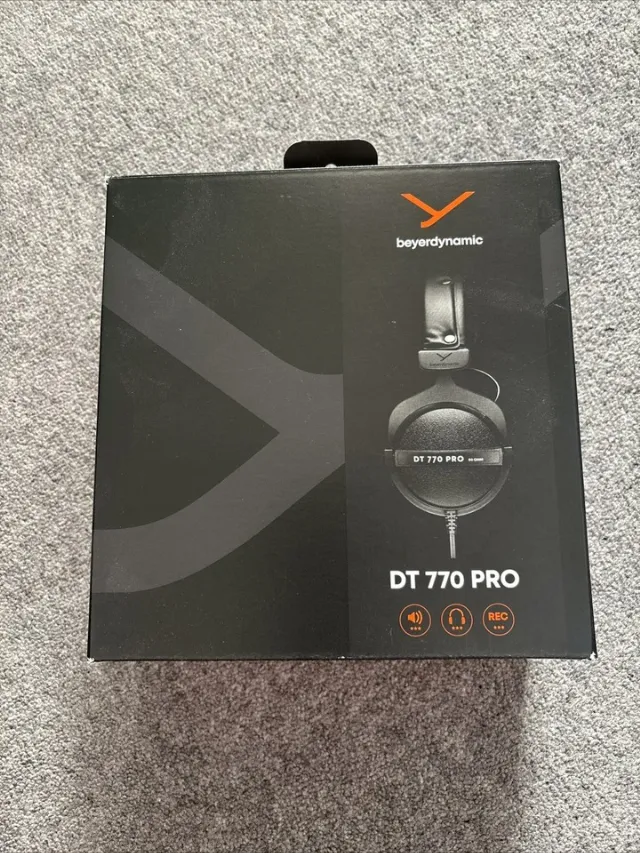 Beyerdynamic DT 770 Pro (80 Ohm) BRAND NEW