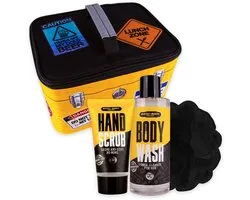 verjaardagscadeau Mannen Accentra Bath + Body Toolkit Gift Set for Men in Thermal Bag - 200ml Shower Gel, 50ml Hand Scrub, and Net Sponge