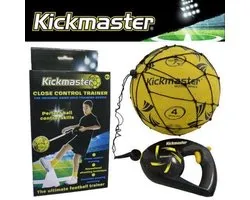 Kickmaster voetbal training | Close control trainer ball skills | universele balhouder