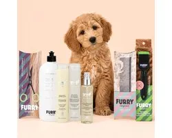 Furry Original® Kit Chiot - avec Yuup ! Shampoing, Après-shampoing et Spray Démêlant sans rinçage pour Peau Sensible - Incl. Flacon mélangeur, Brosse, Peigne 2en1 et Ciseaux Sûrs
