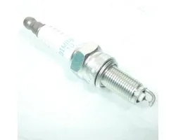 Bougie d'allumage NGK pour Moto Harley Davidson 1800 CVO 2009 à 2020 DIMR8C10 / 92743 / Par 4 Neuf