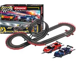 Carrera Go!!! Racebaan - GO!!! GT Powerplay - Ford Mustang GT3 vs. Ferrari 296 GT3 - 4,9m
