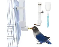 Vogelwaterfeeder-Automatische-Bird-Feeder-Vogelvoederplek-Vogelvoederhuis-Vogelvoerstation-Hangende-Vogel-Waterdispenser-met-Reinigingsborstel-Vogelkooi-Accessoires-Voor-Parkiet-Papegaai-Tortelduif-Valparkiet-24x4.5cm-130ml