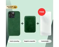 iPhone 16 Pro Max – Alcantara Case + MagSafe Wallet + Gratis Screenprotector | Emerald Green