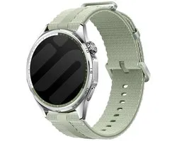 Bracelet Strap-it Milanais compatible avec Samsung Galaxy Watch 7 (40/44mm) / Galaxy Watch 6 (Classic) / Galaxy Watch 5 (Pro) / Galaxy Watch 4 / Watch 3 / Watch FE / Polar Ignite 3-2 / Pacer / Unite / Huawei GT3 - GT2 / Amazfit GTS 4-3-2 - Vert clair