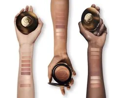 Lancôme Teint Idole Ultra Wear C.E. Skin Transforming Bronzer - Zongebruinde teint - Matte bronze - 01
