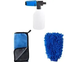 Le kit de lavage de voiture Nilfisk contient une serviette, un gant de toilette et un pulvérisateur de super mousse