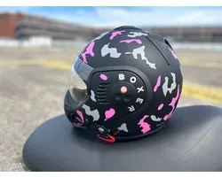 Helmstickers - Shark helm - Boxer helm - Camo - Grijs & Roze - Piaggio Zip Accessoire - Vespa Accessoire