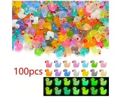 100 stuks Luminous Mini Eenden voor knutselen en tuin landschap - Glow in the Dark Eenden - Decoratieve Hars Eenden - Kleine Resin Eenden-doe-het-zelf potdecoratie (veelkleurig)