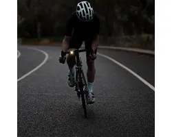 Knog Voorlicht Blinder Skull 200 Lumen Oplaadbaar Led Zwart