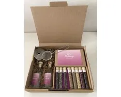 Let's alchemize and create your own PINK Gin complete set - Gin making kit - Gin botanicals - Gin kruiden - Gin tonic geschenkset