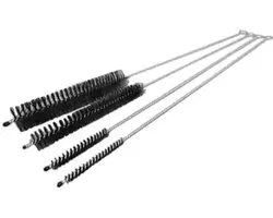 Motorreinigingsborstelset bevat 4 verschillende borstels-Engine Cleaning Brushes Set 4pc Nylon 4mm, 6mm, 11mm, 16mm 300mm long
